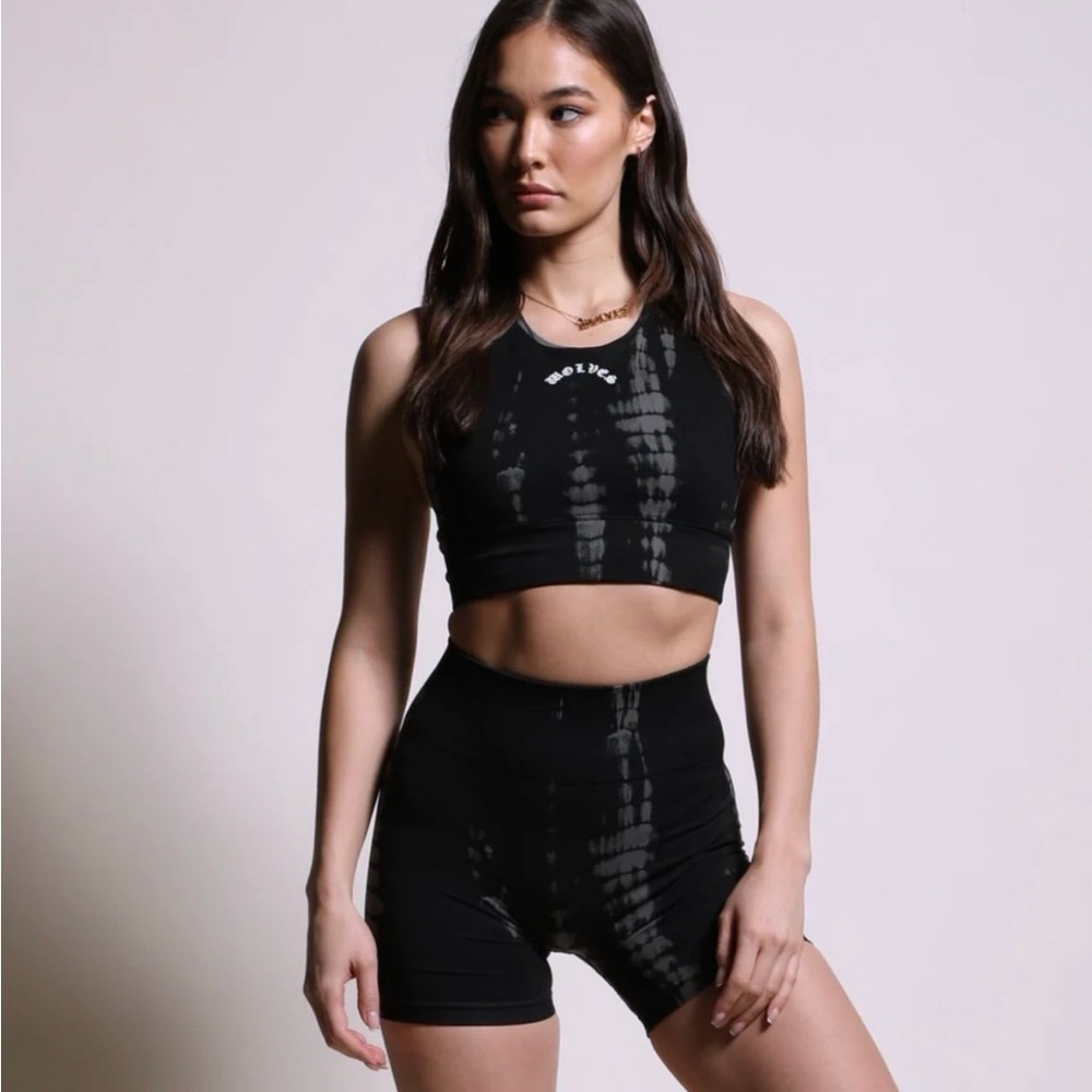 Darc Sport Chopper Everson Seamless Racerback Tank in Black/Black Serpent - M